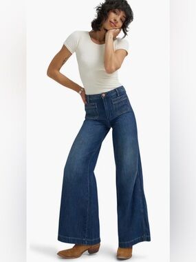 Wrangler x Free People High Waist Patch Pocket Trouser Jeans Size 26x32 NWT